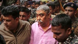 এবার কি এনআইএ জেরার মুখে পড়বেন অনুব্রত মণ্ডল? কিন্তু কেন?