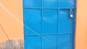 দীপাবলির আগেই পানিহাটিতে তীব্র বিস্ফোরণ, ভাঙল একাধিক বাড়ির কাচ, উড়ে গেল যুবকের হাত