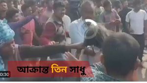 পুরুলিয়ায় আক্রান্ত উত্তরপ্রদেশ থেকে আসা তিন সাধু, আইন-শৃঙ্খলা নিয়ে তোপ কেন্দ্রীয়মন্ত্রীর