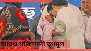 Mamata Banerjee: মমতার পা রাখার আগেই 'মাস্টারস্ট্রোক'! লোকসভা নির্বাচনের আগে আরও শক্তিশালী তৃণমূল
