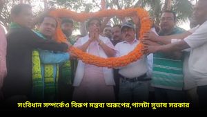 কেন সাত দফায় ভোট? মোদীকে কটাক্ষ করলেন তৃণমূল প্রার্থী অরূপ চক্রবর্তী