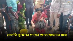 জন সংযোগে এবার খুন্তি ধরলেন, কাঠের আগুনে রান্না করলেন লকেট