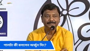 ২৪ বছর আগের খুনের প্রসঙ্গ তুললেন পার্থ ভৌমিক!  নিশানায় অর্জুন সিং? 