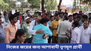 মালদহ উত্তর কেন্দ্রে জিতবে তৃণমূল, হবিবপুরে খেলা হল আবির 
