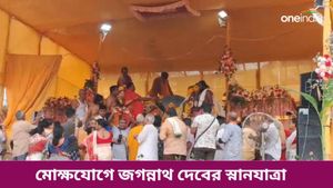 মাহেশে ২৮ ঘড়া গঙ্গা জল ও দেড় মণ দুধে স্নান করলেন জগন্নাথ দেব