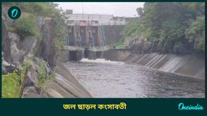 বাঁকুড়ার কংসাবতী জলাধার থেকে জল ছাড়া হল, কতটা উপকার হবে কৃষিকাজে? 
