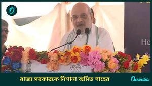 Amit Shah: বনগাঁর মঞ্চ থেকে মমতা ও তৃণমূলকে নিশানা শাহের, ফের বাংলায় বদলের ডাক