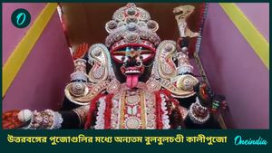 kali puja 2024: ৪২ ফুট উঁচু মালদহের বুলবুলচণ্ডী কালী, মেলা চলে ১৩ দিন ধরে
