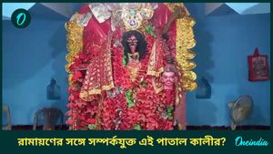 আদিবাসী মন্ত্রে পুজো হয়, কুলটির এই মন্দিরে বাঁধা থাকেন কালী মূর্তি