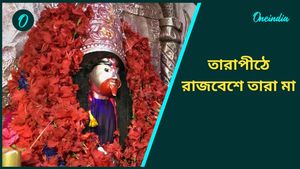 Kali Puja 2024 : শোল মাছ ছাড়া ভোগ গ্রহণ করেন না, তারাপীঠে রাজবেশে মা তারা