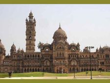 વડોદરાના ગાયકવાડ પરિવારમાં 20000 કરોડના મિલકત વિવાદનો અંત