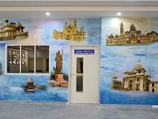 સંસ્કારનગરી બની મોર્ડન, એરપોર્ટને ઝાંખુ પાડતું બસ સ્ટેશન
