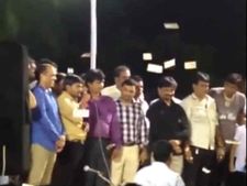 Video: હાર્દિક પટેલ પર સુરતમાં 12 લાખ રૂપિયા ઉડાડવામાં આવ્યા!