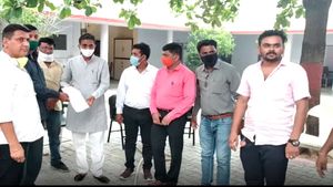 Video: ગુજરાત કોંગ્રેસ 25 ધારાસભ્યો રાજસ્થાન રિસોર્ટમાં છૂપાવ્યા, BJPએ નોંધાવ્યો કેસ