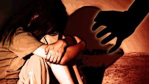 ગુજરાતઃ જામનગરમાં સગીરા પર બે વાર બળાત્કાર, આઘાતમાં પિતાએ કરી આત્મહત્યા