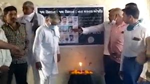 જૂનાગઢ: કિસાન આંદોલનમાં શહીદ થયેલા ખેડૂતોને વંથલી ખાતે શ્રધ્ધાંજલિ અપાઇ