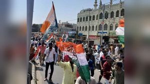 વડોદરા નગર નિગમ ચૂંટણીઃ ભાજપ 49 બેઠક સાથે આગળ, કોંગ્રેસને 7 મળી