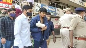 ગ્રીષ્મા મર્ડર કેસમાં પોલીસે આરોપીને સાથે રાખીને રિકંસ્ટ્રક્શન કર્યુ!