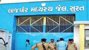 સુરતમાં ગુનાખોરી ડામવા શહેર પોલીસનો નવો પ્રયોગ, વીડિયોની મદદ લેશે!