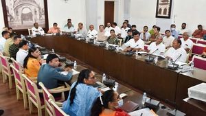 વડોદરામાં પૂરની સ્થિતિમાં રાહત અને બચાવ કાર્યની પ્રભારી મંત્રીએ સમીક્ષા કરી