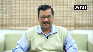 Gujarat Election: હીરા વેપારીઓને ભારત રત્નનુ સમ્માન મળવુ જોઈએ, સુરતમાં બોલ્યા અરવિંદ કેજરીવાલ