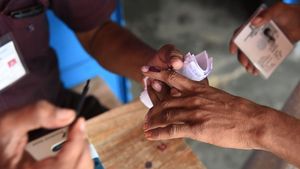 Gujarat Assembly Election 2022 : આ ગામમાં 1983 થી ચૂંટણી પ્રચાર પર છે પ્રતિબંધ, મતદાન ન કરો તો દંડ