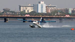 Seaplane Service : 13 કરોડનો ધુમાડો કર્યા પછી ગુજરાત સરકારને થયું બ્રહ્મ જ્ઞાન! સી- પ્લેન સર્વિસ બંધ કરાઇ