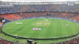 IPL 2023 : વરસાદ રોકાતા જ માત્ર 30 મીનિટમાં રમવા લાયક થઈ જાય છે અમદાવાદનું મેદાન, જાણો વર્લ્ડ ક્લાસ સિસ્ટમ વિશ