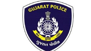 શુભ લક્ષ્મી સોસાયટીના ચેરમેન, સેક્રેટરી અને ખજાનચી સામે ઉચાપતની ફરિયાદ નોંધાઇ