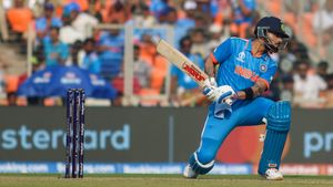 World Cup Final : વધુ એક વખત ભારતીય ટીમની મદદે કિંગ કોહલી, પ્રેશર વચ્ચે શાનદાર અડધી સદી