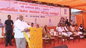 મુખ્યમંત્રીએ અમદાવાદ ખાતે નવનિર્મિત થનારા સાંઈધામ મંદિરનું ખાતમુહૂર્ત કર્યું