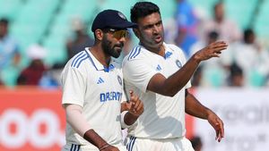 IND vs ENG : અશ્વિન ત્રીજી ટેસ્ટમાં ગ્રાઉન્ડ પર પરત ફરશે? સામે આવ્યુ મોટુ અપડેટ