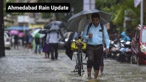 Ahmedabad Rain Update: અમદાવાદ શહેરમાં 4.62 ઇંચ વરસાદ, 4 અન્ડરબ્રિજ બંધ કરાયા