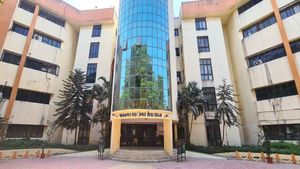 Goverment Job Opening: જામનગર મહાનગરપાલિકામાં બમ્પર ભરતી જાહેર, 85 પદો પર ખાલી પડેલી જગ્યા પર કરો અરજી