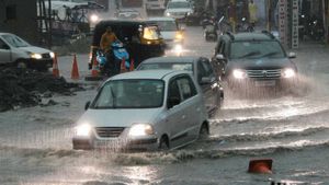 Gujarat Rain : જૂનાગઢમાં મેઘાડંબર, એક જ દિવસમાં 12.5 ઈંચ વરસાદે હાલત બગાડી