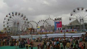 Rajkot News: રાજકોટ લોકો મેળાની મજા બગાડશે વરસાદ, જાણો હવામાન વિભાગની લેટેસ્ટ આગાહી