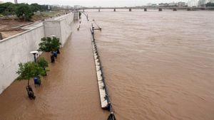 Ahmedabad Rain : ભારે વરસાદને પગલે સાબરમતિ રિવરફ્રન્ટ લોકો માટે બંધ કરાયો