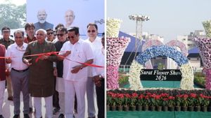 Surat News: CM ભૂપેન્દ્ર પટેલે 'રાષ્ટ્રીય પુસ્તક મેળો' અને 'ફ્લાવર શો'ને ખુલ્લો મૂક્યો