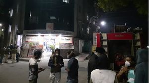 રાજકોટ આગની ઘટના અંગે સુપ્રીમ કોર્ટની ગુજરાતને ફટકાર, કહ્યું, 'તથ્યો દબાવવાં ન જોઈએ'