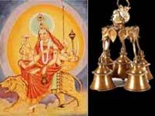 नवरात्र विशेष : तीसरे दिन होती है मां चंद्रघंटा की पूजा