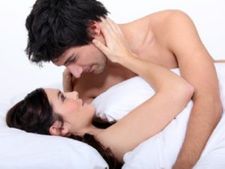 औरतों को पसंद आते हैं स्मूथ स्किन वाले मर्द 