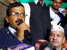 ईमानदार भाजपा कांग्रेस नेताओं को 'आप' में शामिल करेंगे: केजरीवाल 