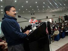 मोदी का आइडिया चुराकर केजरीवाल कर रहे हैं चुनाव प्रचार