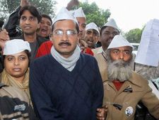 दिल्ली में अब भी बरकरार है 'आप' का जलवा