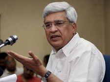 बन गया तीसरा मोर्चा, पीएम पद को लेकर कोई झगड़ा नहीं 