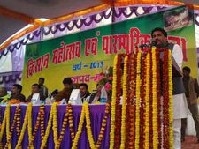 उत्तर प्रदेश के लोगों में बढ़ रही है नेता बनने की चाहत