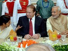 मोदी के बयान ने पाकिस्तान में मचाया बवाल