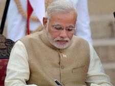 प्रधानमंत्री नरेंद्र मोदी ने सभी मंत्रीस्‍तरीय समूह को समाप्‍त किया 