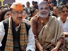 'आप' में टूट के आसार, बागियों के साथ मिलकर दिल्ली में भाजपा की बनेगी सरकार