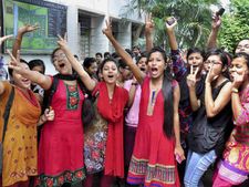 DU ने चुने मेधावी छात्र, पहली कटऑफ 99 प्रतिशत के ऊपर